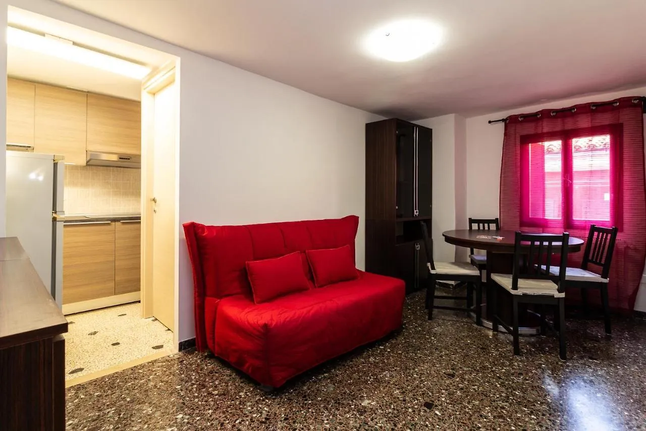 Veneziacentopercento Ole Apartment  Benátky