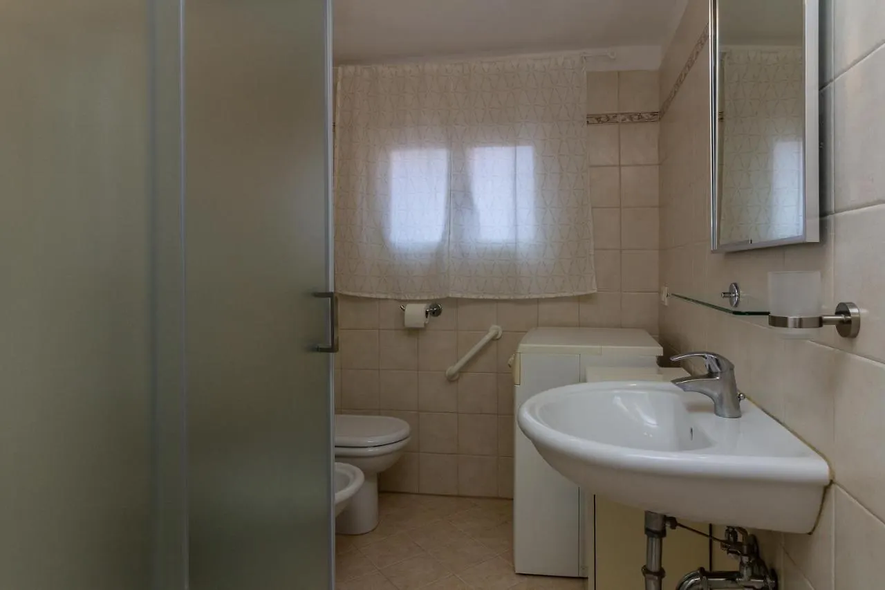 Veneziacentopercento Ole Apartment